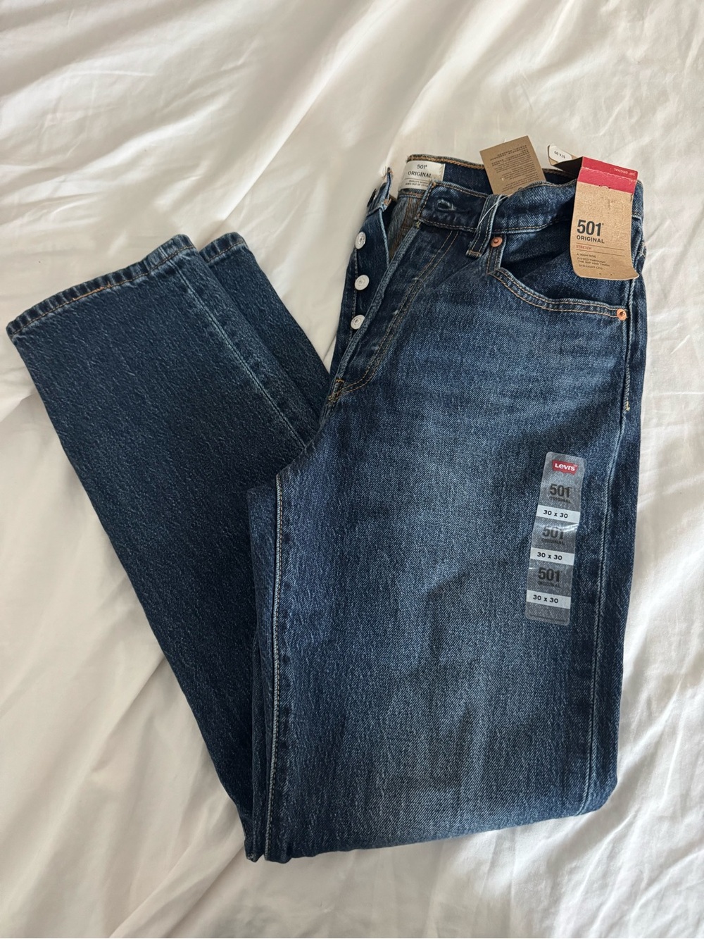Levi's Women’s 501 believe not 30